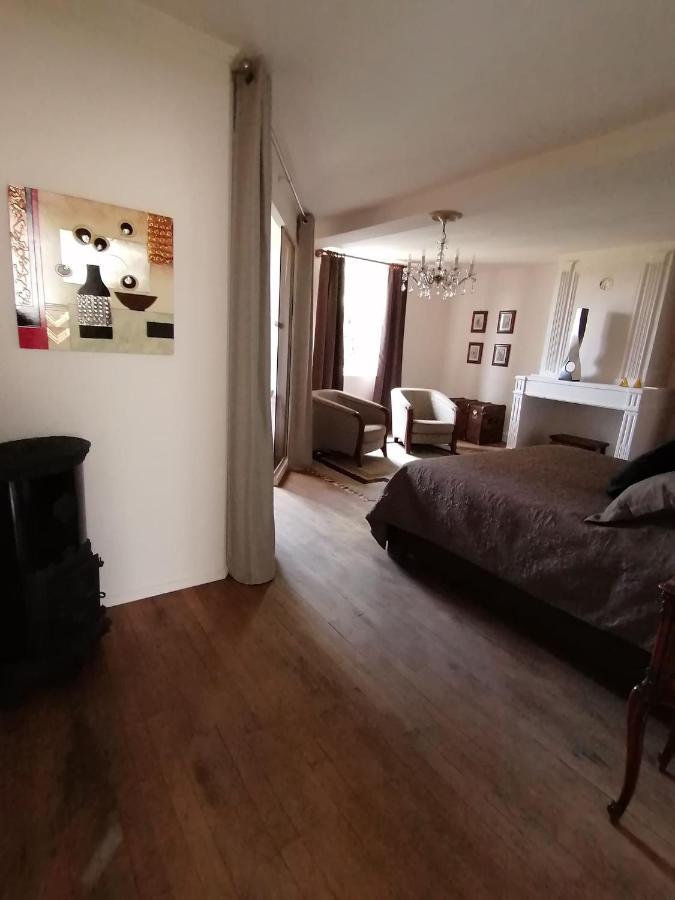 Authentieke Franse Kamer. Melay  Екстер'єр фото
